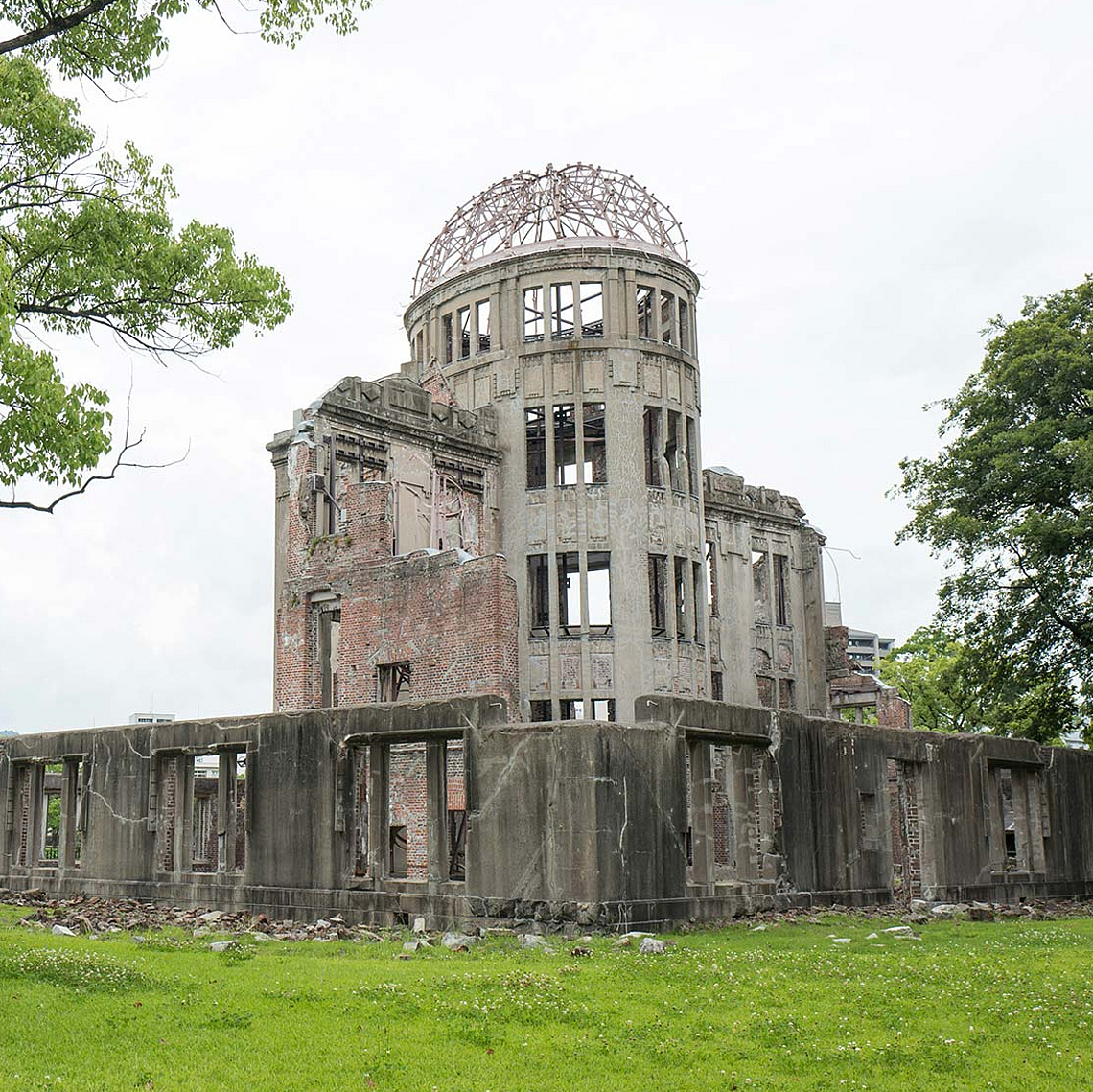 Der Genbaku Dome in Hiroshima Der Genbaku Dome in Hiroshima