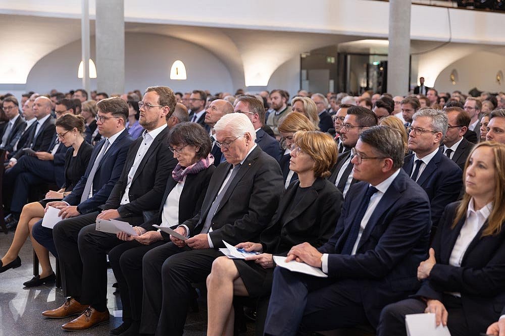 Gedenkfeier anlässlich des 5. Jahrestages der Ermordung des früheren Regierungspräsidenten Walter Lübcke in Kassel