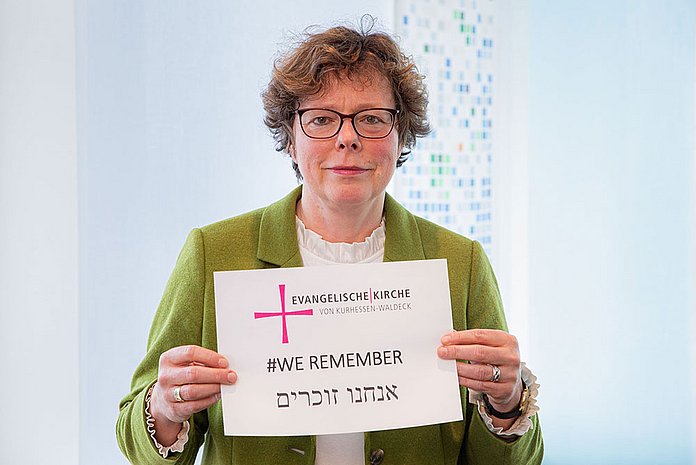 Bischöfin Dr. Hofmann mit ihrem Beitrag zur Aktion des Jüdischen Weltkongresses in den Sozialen Medien. (Foto: medio.tv/Schauderna) 