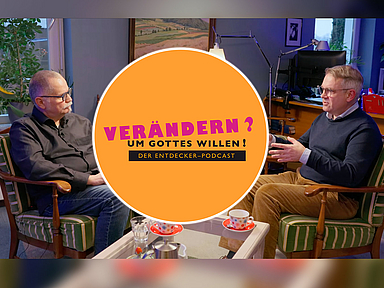 Zum Start der neuen Podcastreihe geht es um „Spiritualität in der Veränderung“. Zum Start der neuen Podcastreihe geht es um „Spiritualität in der Veränderung“. Christoph Baumanns (l.), Beauftragter für Kommunikation in kirchlichen Transformationsprozessen und Gastgeber der Reihe spricht mit Propst Dr. Volker Mantey aus dem Sprengel Marburg.