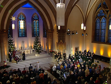 Ein besonderer Gottesdienst kam Heiligabend aus Fulda: Das ZDF übertrug um 22.30 Uhr die Christvesper aus der evangelischen Christuskirche. Besonderer Gottesdienst an Heiligabend aus Fulda: Das ZDF übertrug um 22.30 Uhr die Christvesper aus der evangelischen Christuskirche. Rund 600.000 Zuschauerinnen und Zuschauer sahen laut Onlineportal quotenmeter.de diesen Gottesdienst im TV.