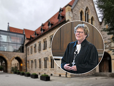 Veranstaltungsort des Jahresempfangs: Unser Foto zeigt die Außenansicht des Augustinerklosters Erfurt. Veranstaltungsort des Jahresempfangs: Unser Foto zeigt die Außenansicht des Augustinerklosters Erfurt. Davor ist Bischöfin Dr. Beate Hofmann während der Andacht zusehen.