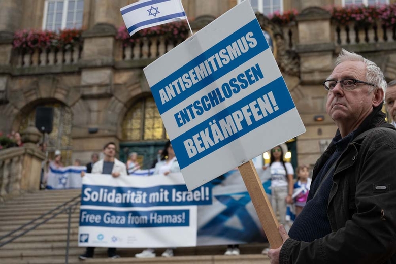 Kundgebung Solidarität mit Israel Rathaus Kassel 2023