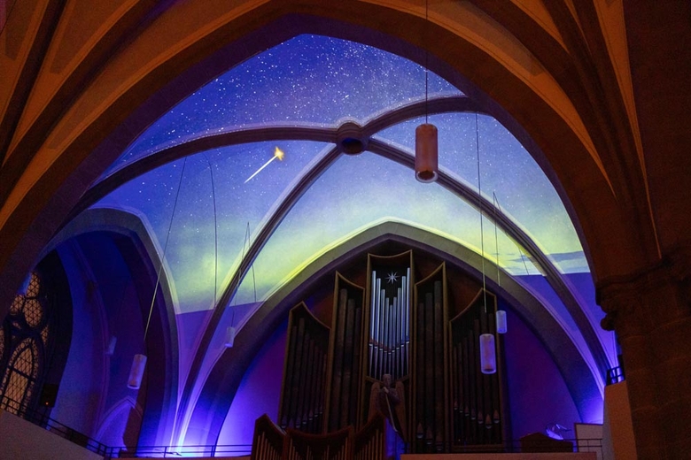 Weihnachtskirche Fulda 2023 unter dem Motto: Folge dem Stern